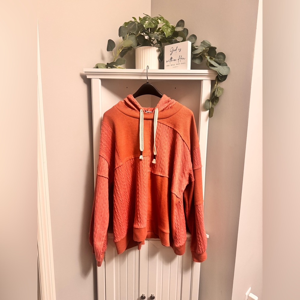 Cozy Women's pink Hoodie